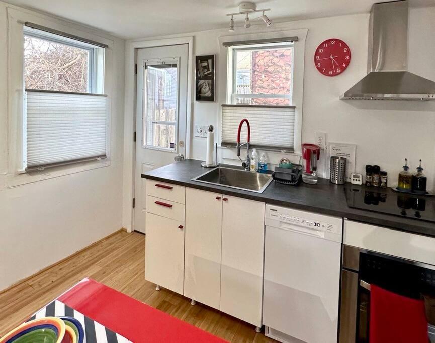 Unique Artsy 2 Bdrm Apt 1.5 Mi From Downtown Pittsburgh Exterior photo